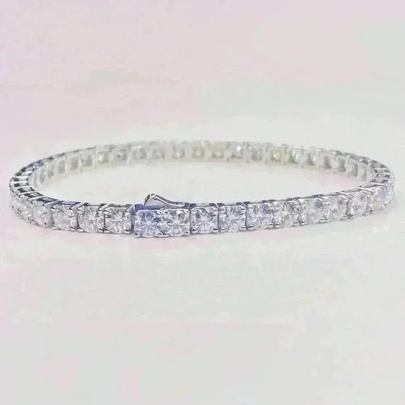 MOISSANITE TENNIS BRACELET  GRA CERTIFIED 20ct t.w - Picture 3 of 5